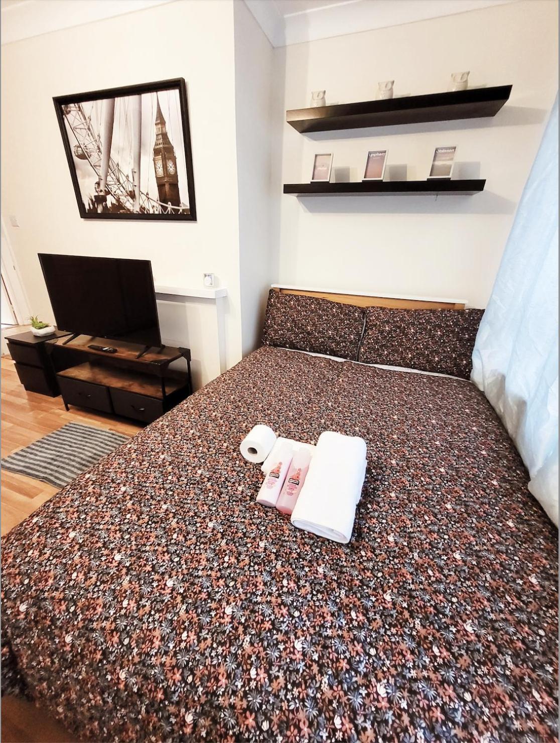 Huge And Affordable 3 Bedroom Flat In Hammersmith For 7 People With Welcome Breakfast London Eksteriør billede