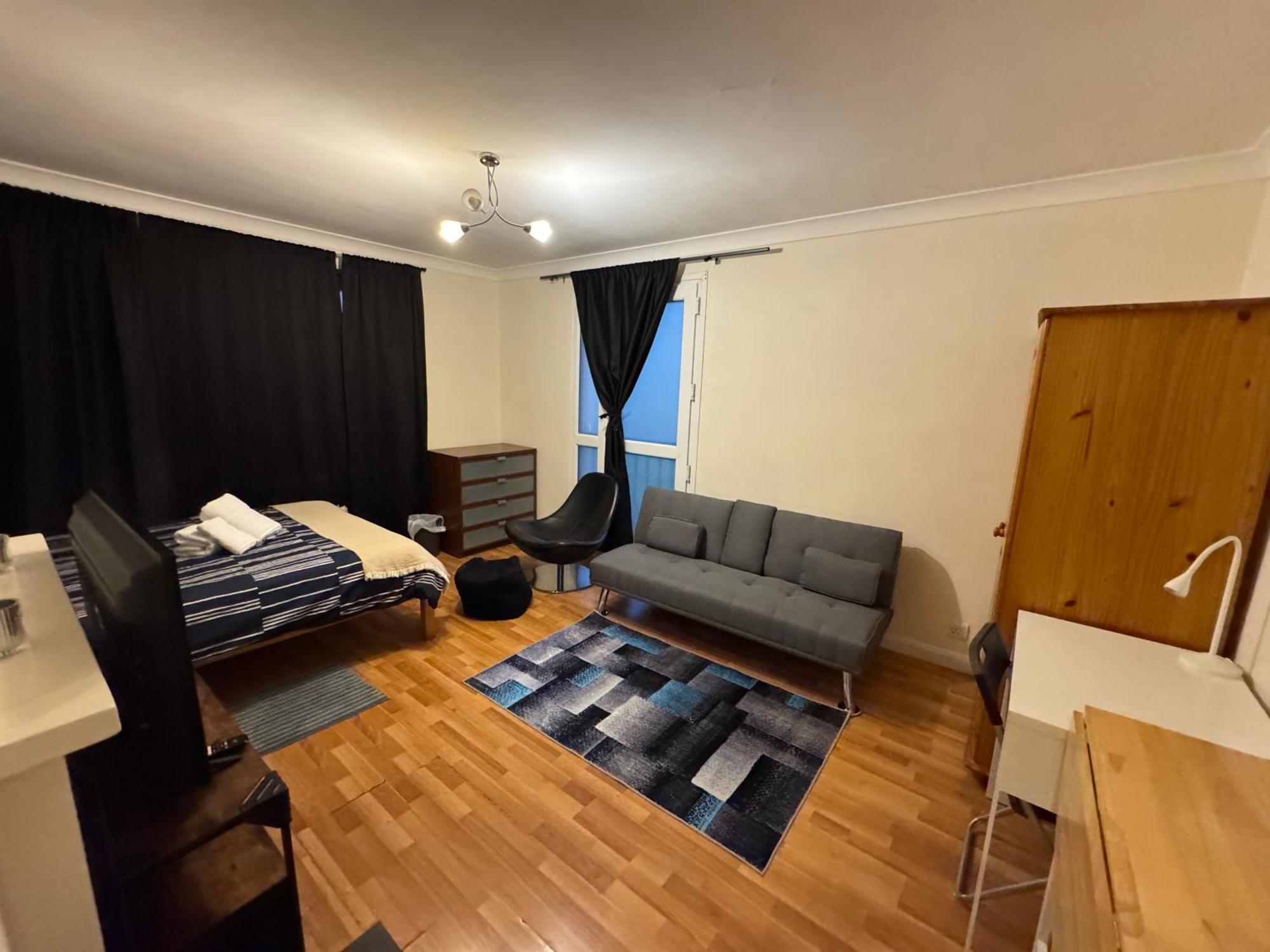Huge And Affordable 3 Bedroom Flat In Hammersmith For 7 People With Welcome Breakfast London Eksteriør billede